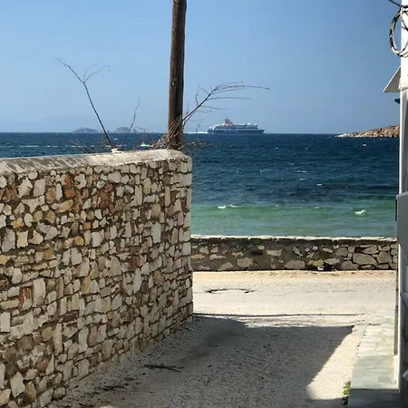 Livadia Paros Parikia (Paros)