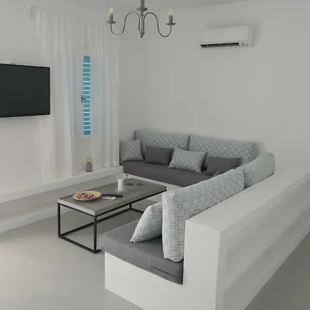Livadia Paros Holiday home *